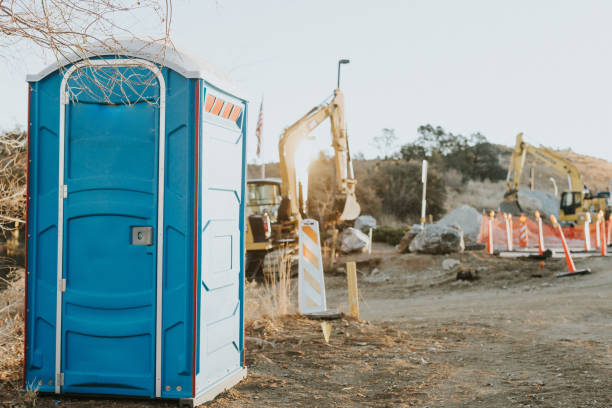 Best Portable toilet rental cost  in Falls City, OR