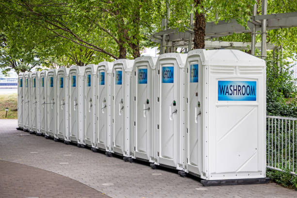 Best Portable toilet rental cost  in Falls City, OR
