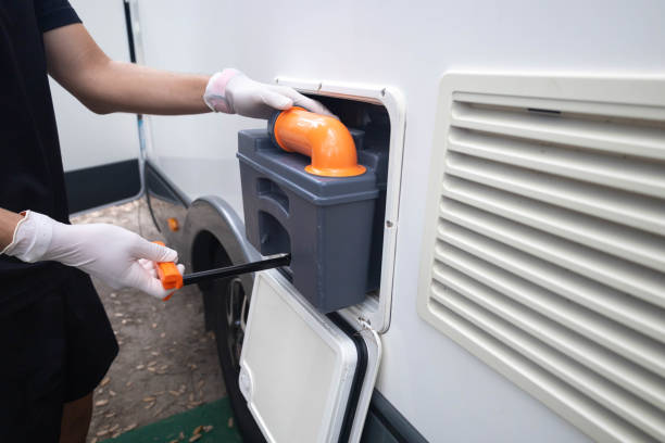 Best Portable bathroom rental  in Falls City, OR