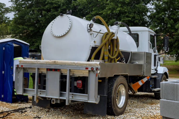 Best Emergency porta potty rental  in Falls City, OR
